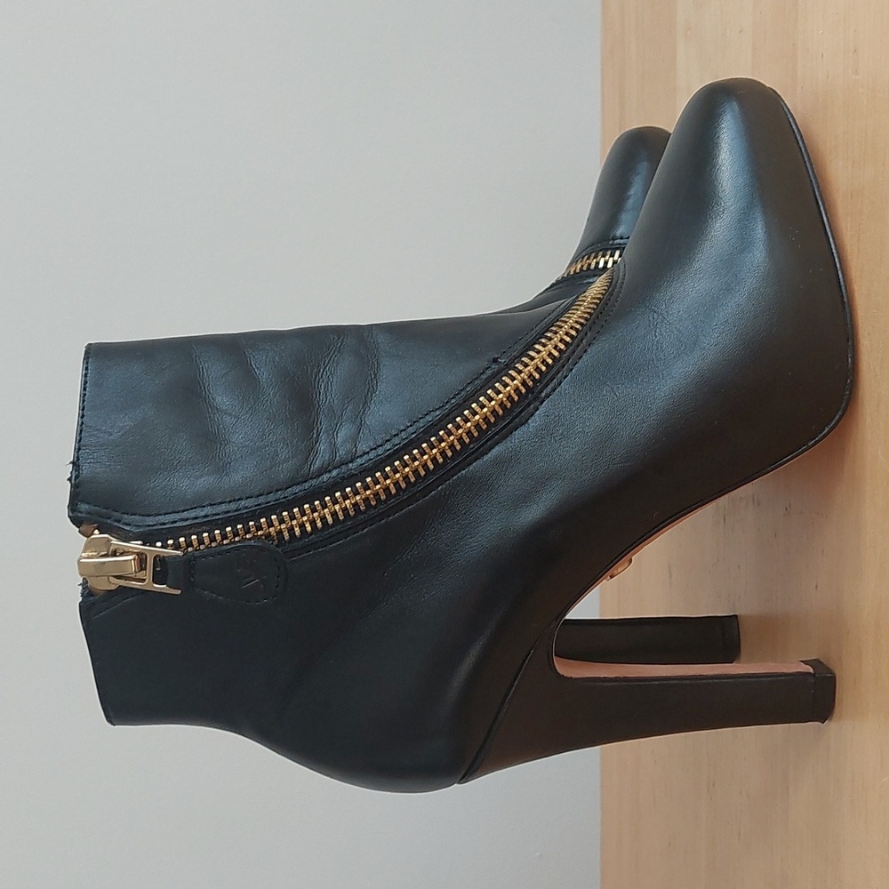 Diane Von Furstenberg Black Heeled Ankle Boots